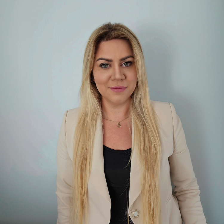 tax advisor radca prawny junior associate Anna Lorenc